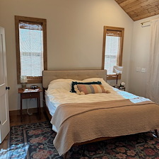 Custom-Designed-and-built-Mountain-vacation-Home-in-Black-Mountain-NC 3