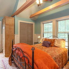 Custom-Designed-Built-Small-Arts-Crafts-Cottage-in-the-Mountains 19